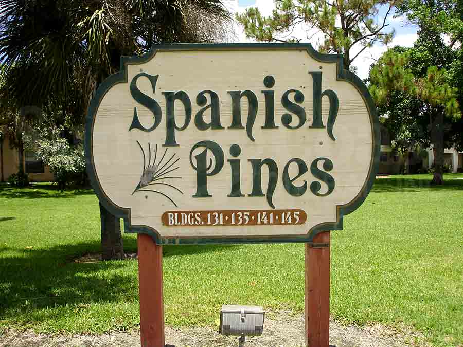 Spanish Pines Signage